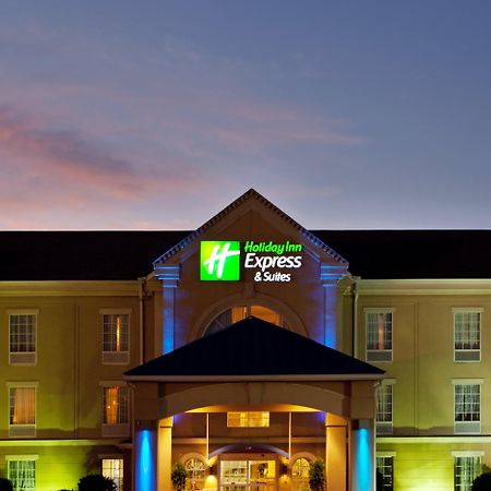 Holiday Inn Express & Suites Orangeburg By Ihg Exterior photo