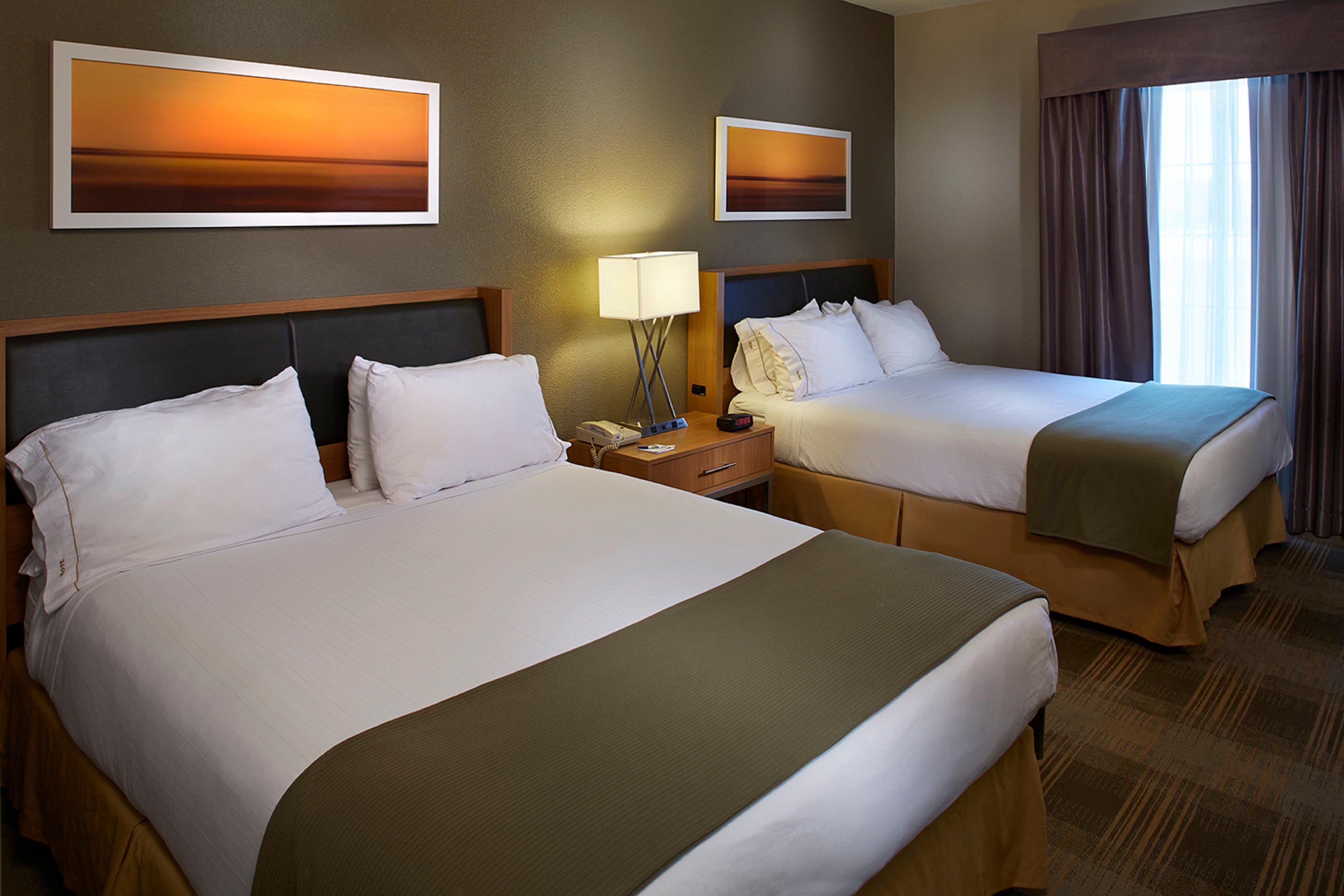 Holiday Inn Express & Suites Orangeburg By Ihg Exterior photo
